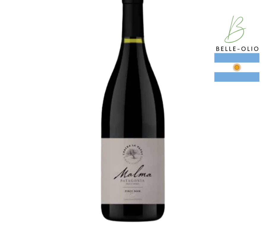 Malma Chacra La Papay Pinot Noir - Expressieve licht kersenrode Pinot Noir uit Patagoniê met een fijn aroma van rood fruit en pittig in zijn afdronk